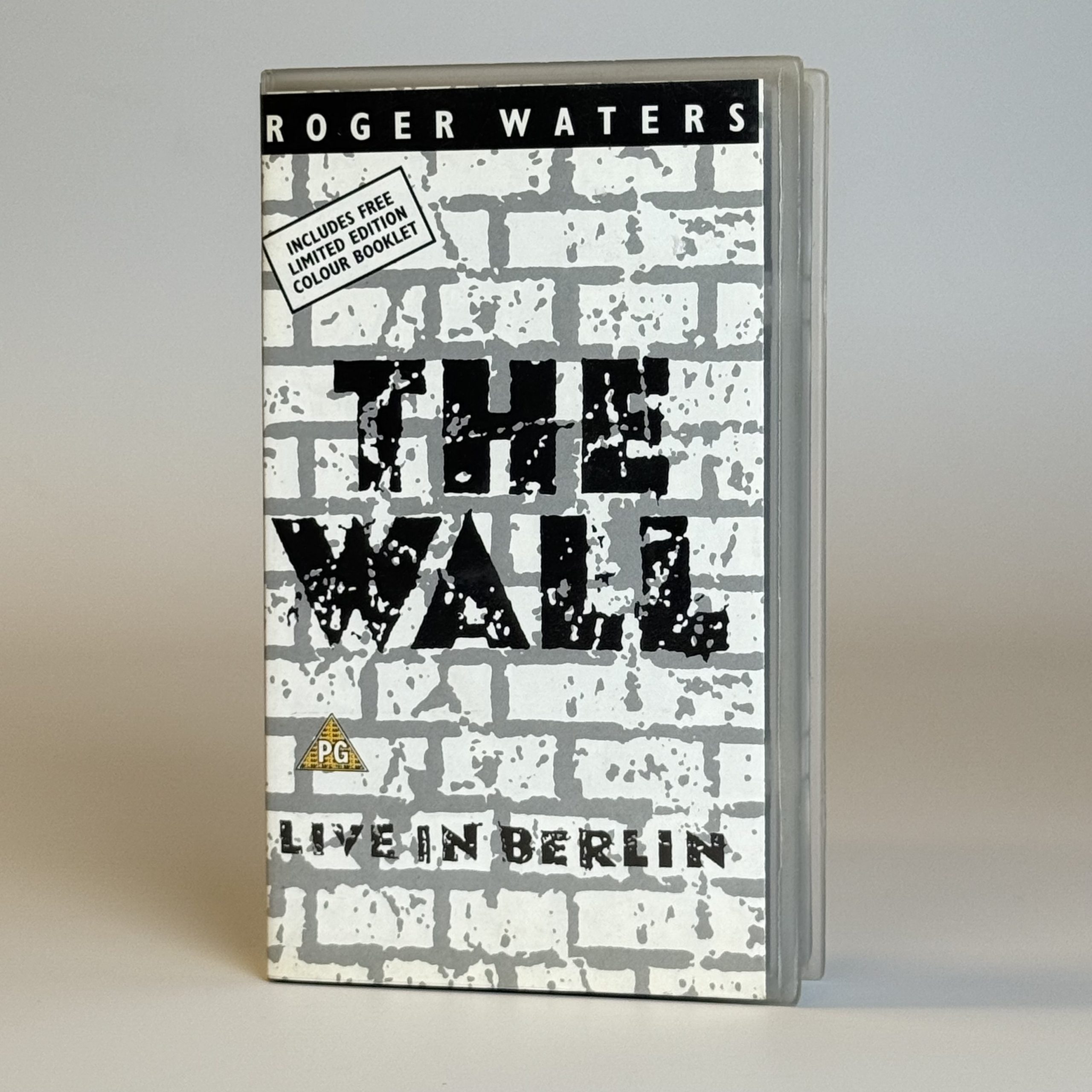 ROGER WATERS – THE WALL: LIVE IN BERLIN (VHS)