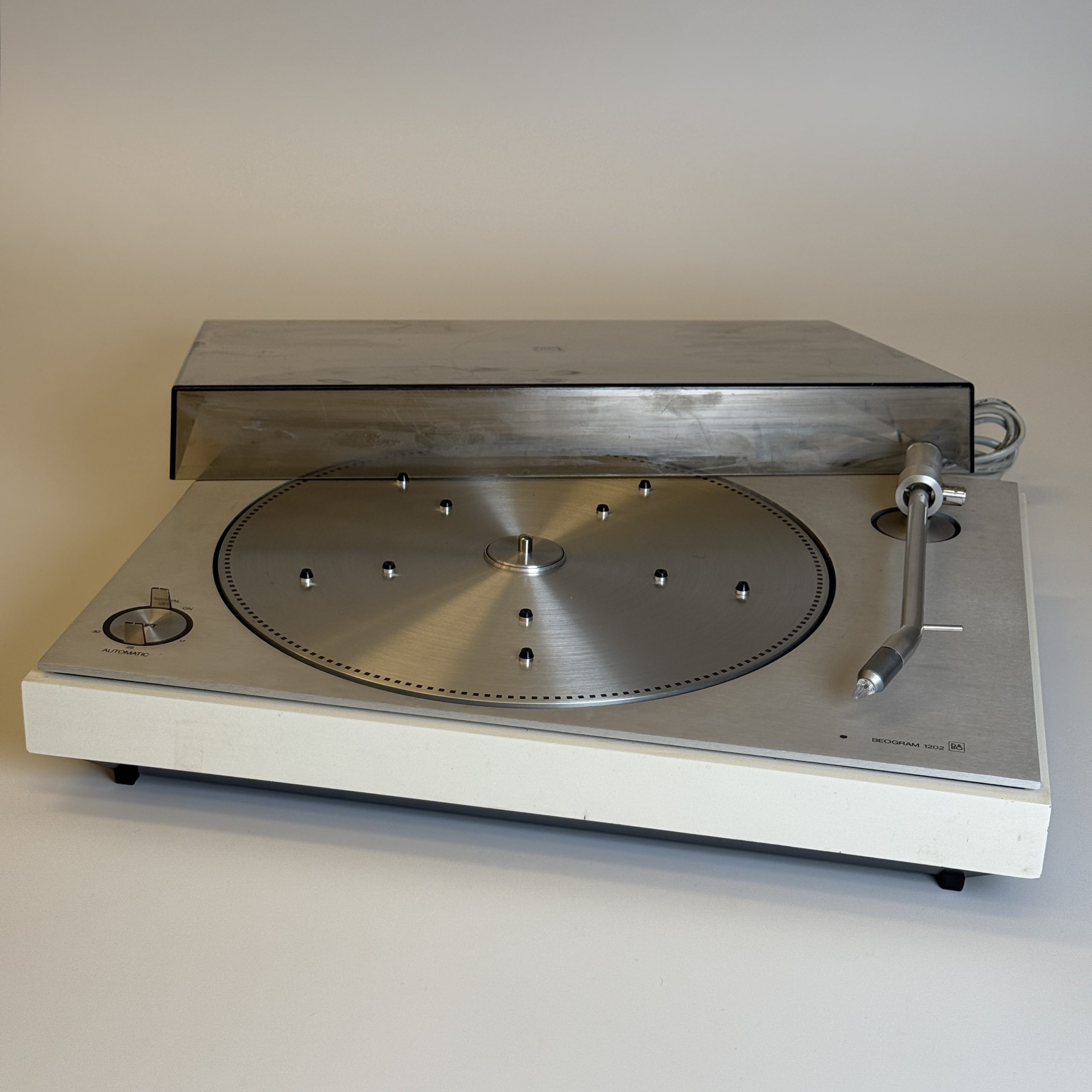 BANG & OLUFSEN BEOGRAM 1202, PLATENSPELER (TWEEDEHANDS)