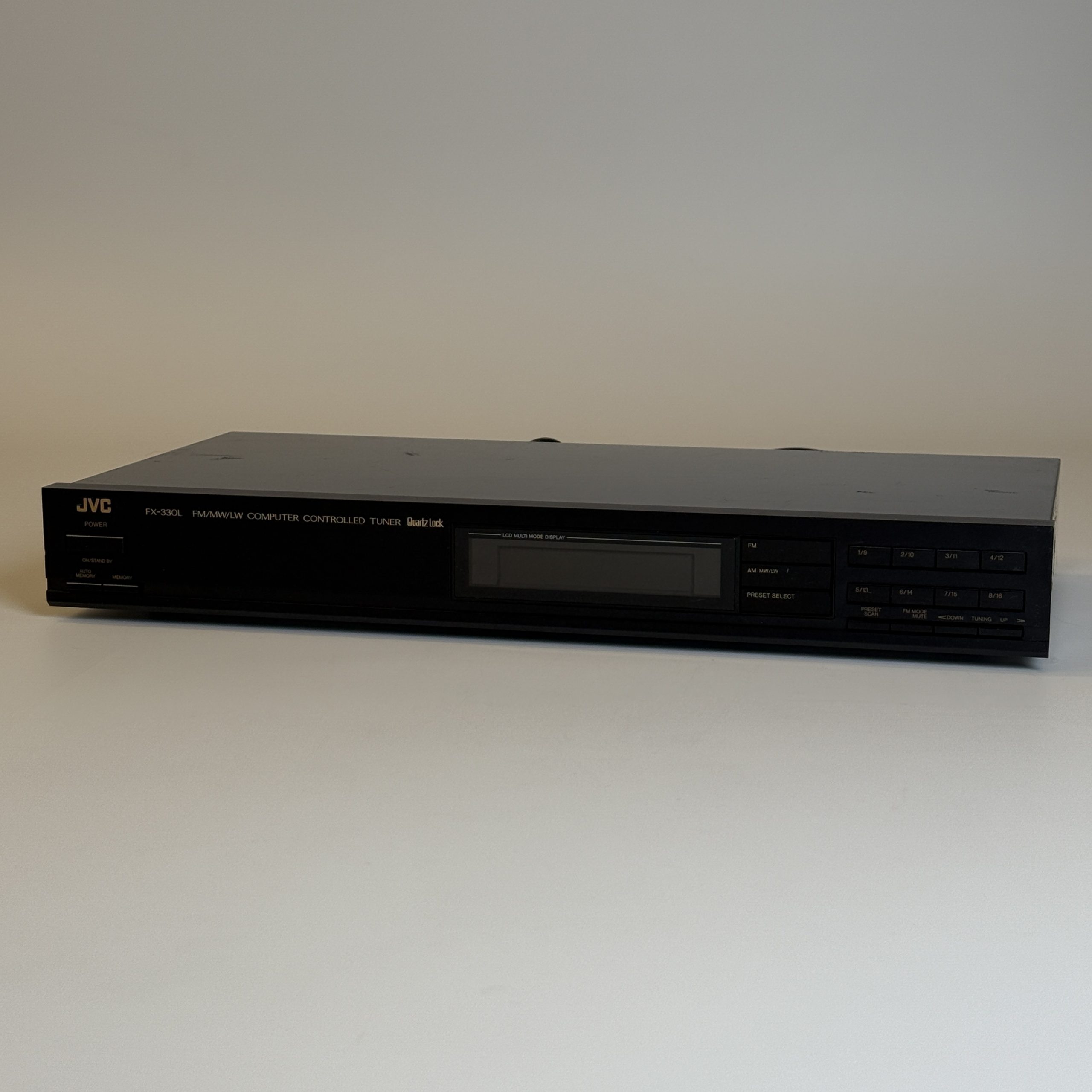 JVC FX-330L, TUNER (TWEEDEHANDS)